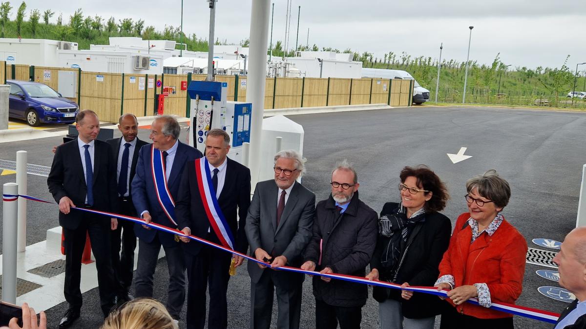 Iinauguration de la station multi-énergies à Réau, en Seine-et-Marne