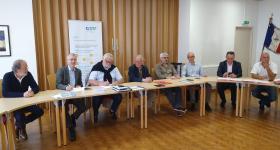 David Colin, Directeur Territorial Bretagne et Jo Brohan, Président de Morbihan Energies, signent le traité de concession pour la future desserte de Guer et Augan