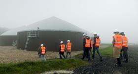 Photo de la visite du site de méthanisation de Theuvy-Biogaz en Eure-et-Loir.