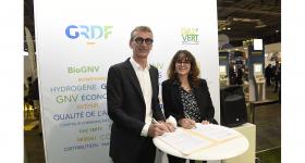 Signature partenariat GRDF x SESAMlld 